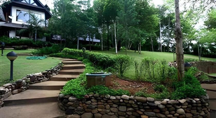 Chiangkham Luang Resort Chiang Dao Luaran gambar