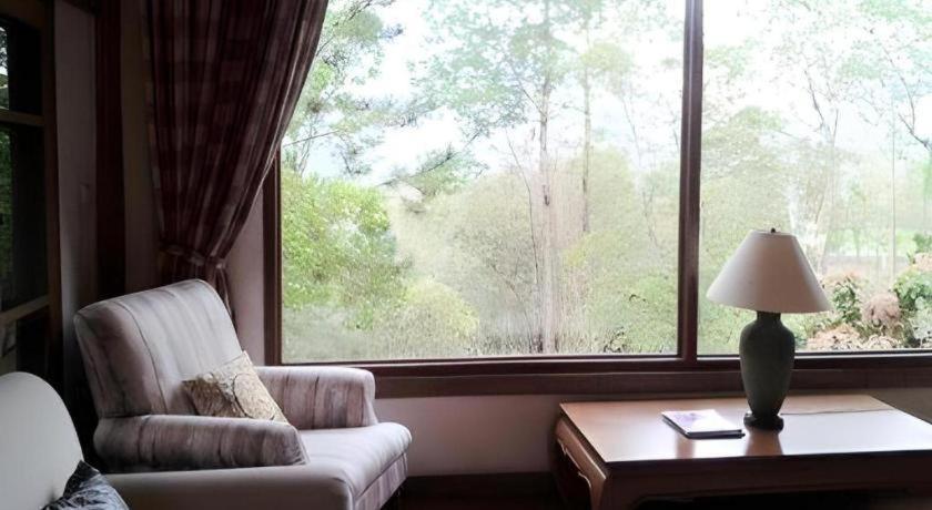 Chiangkham Luang Resort Chiang Dao Luaran gambar
